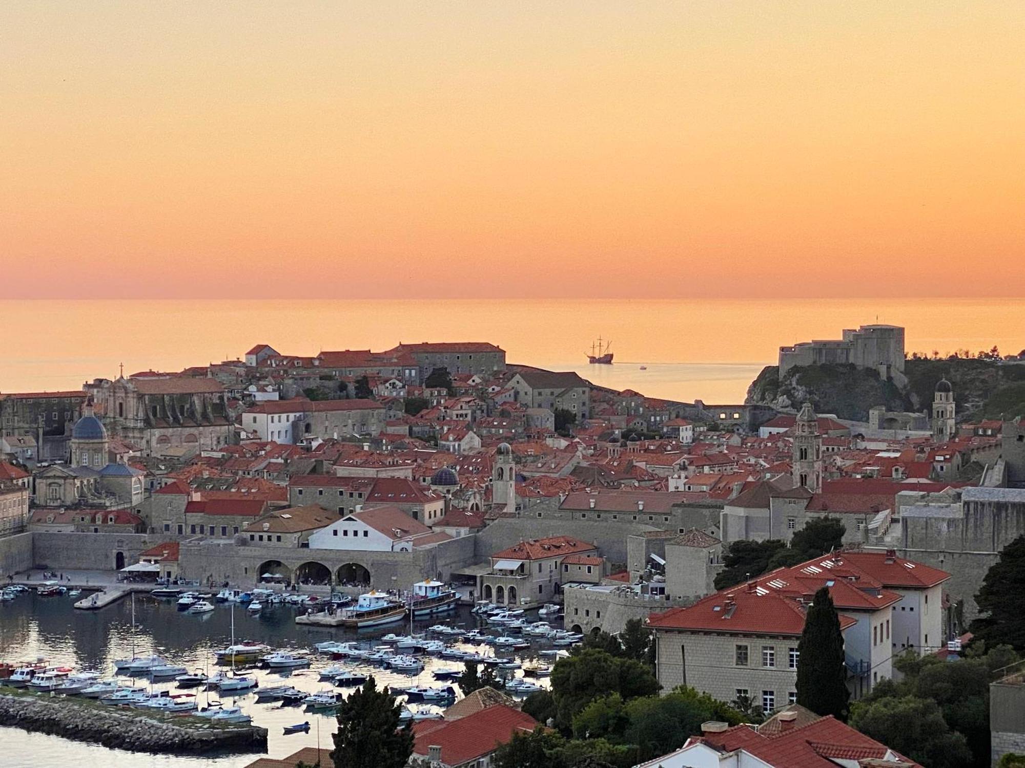 Two-Bedroom Apartment "Belvedere Dubrovnik" - Old Town And Sea Views Exterior photo